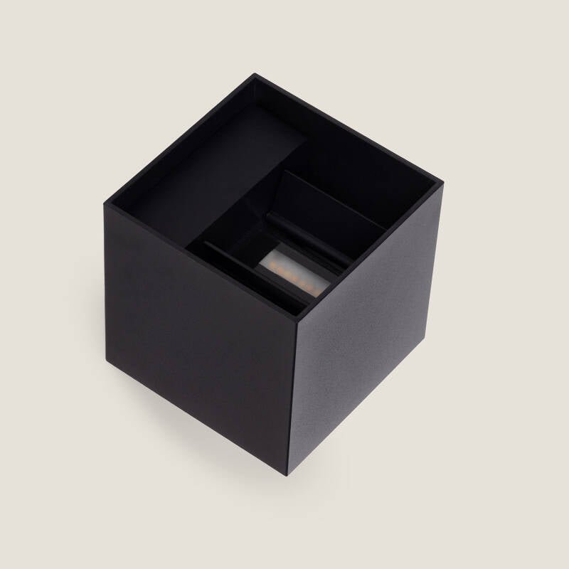 Aplique de Parede Exterior LED 6W Alumínio Iluminação Dupla Cara Eros