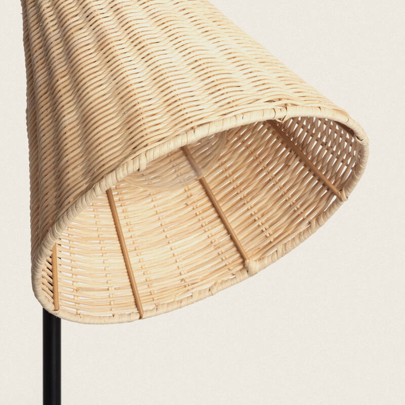 Candeeiro de Pé Metal e Rattan Cesto