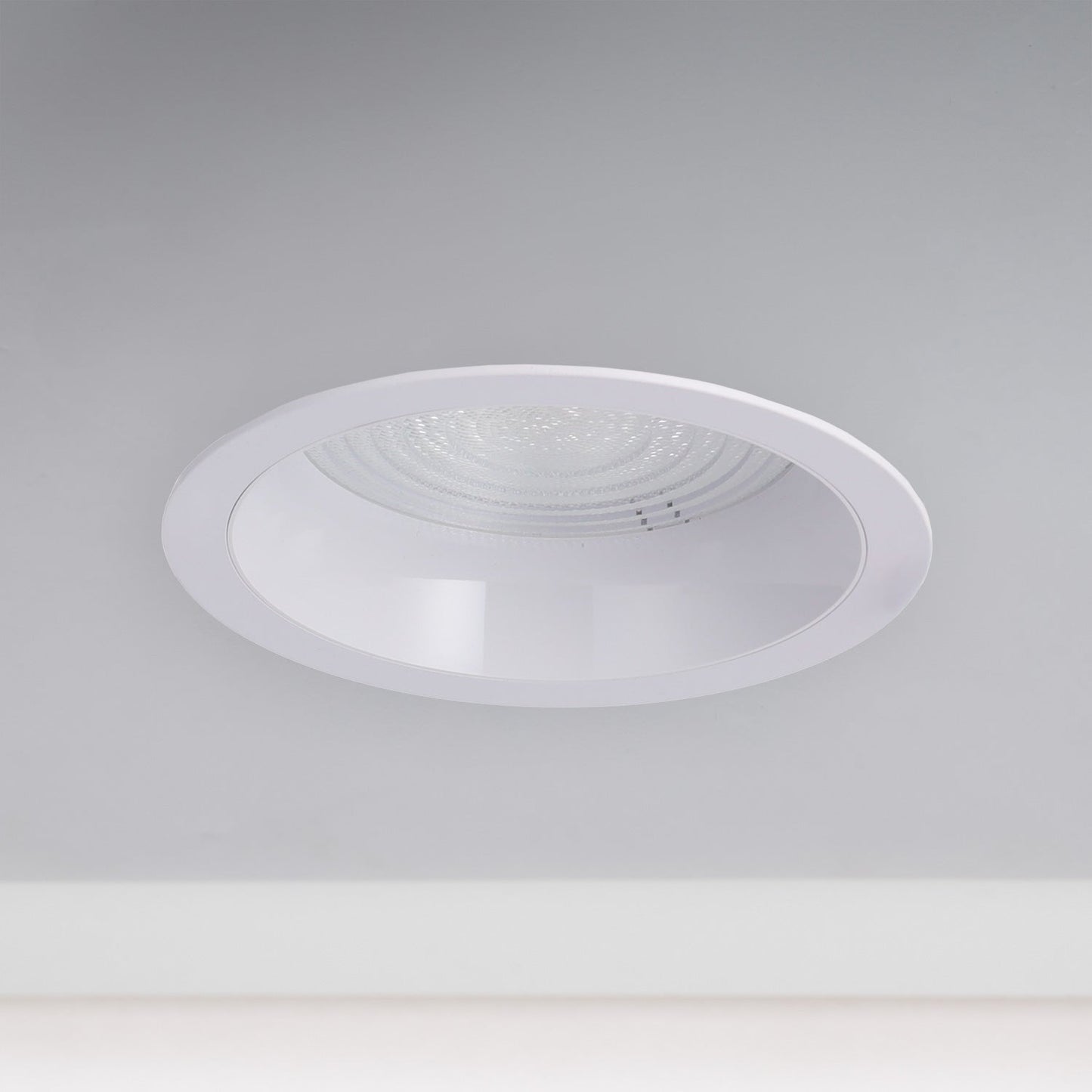 Downlight LED 20W 4 CCT (tom de luz regulável) 140LM/W UGR17 Driver Lifud