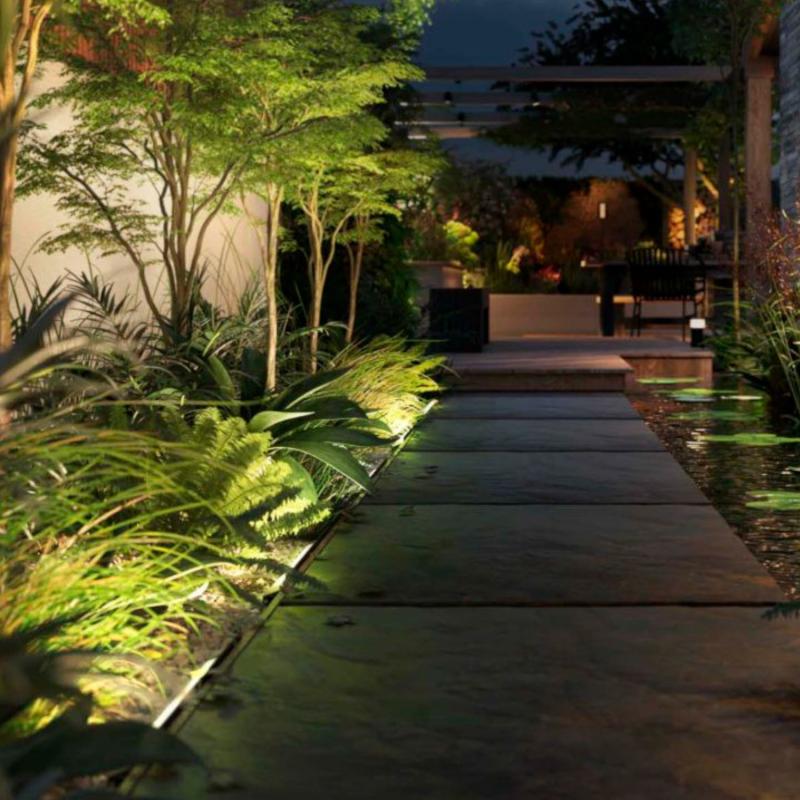 Luminária de Cortina Lineal de Parede LED White Color 20W PHILIPS Hue Amarant WALL WASHER