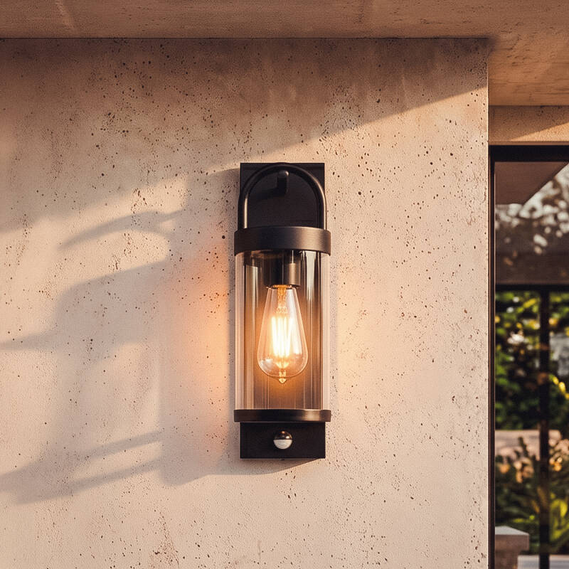 Aplique de Parede Exterior Benny com Sensor Movimento PIR