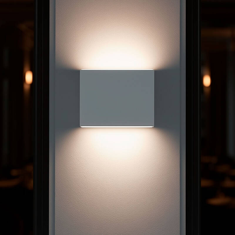 Aplique de Parede Exterior LED com Iluminação Dupla Face em Alumínio Luming II