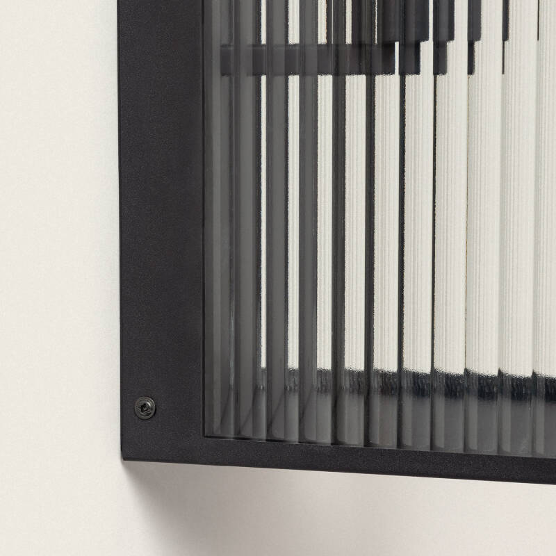 Aplique de Parede Exterior Metal e Vidro Taiga