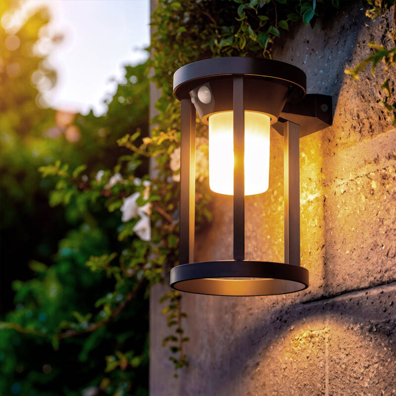 Aplique de Parede Exterior Solar LED 2W Alumínio com Sensor de Movimento Eneko