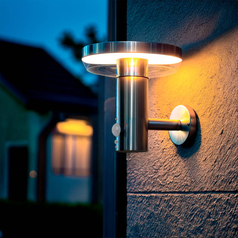 Aplique de Parede Exterior Solar LED 5W Alumínio com Sensor de Movimento Barton