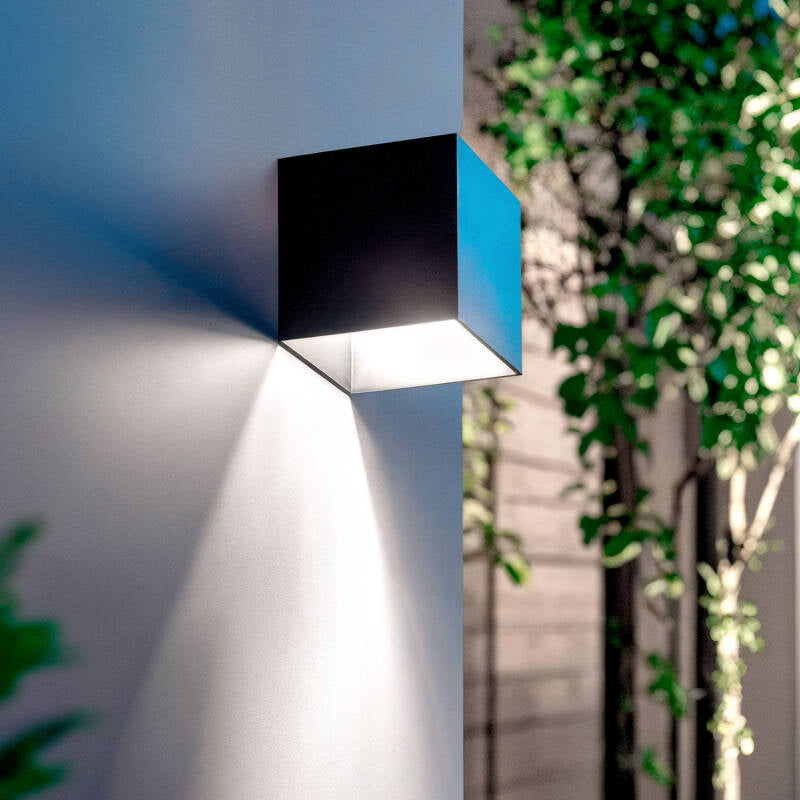 Aplique de Parede Exterior Solar LED 2W Alumínio com Detector de Movimento Radar Eros