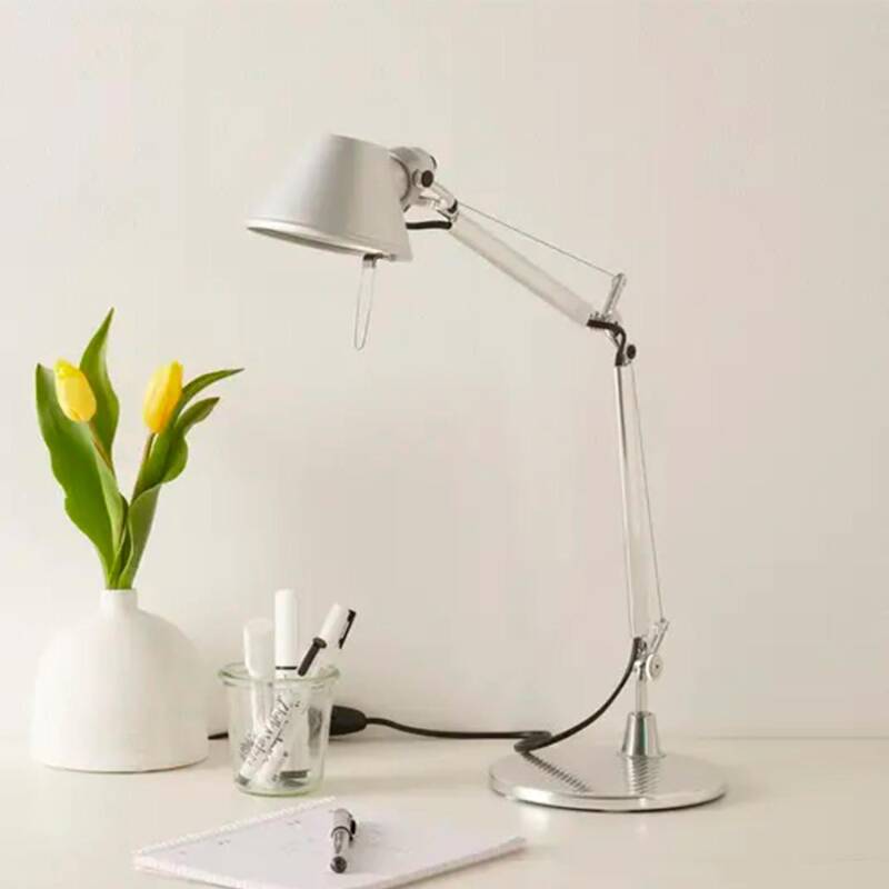Candeeiro de Mesa LED Tolomeo Midi Cinza ARTEMIDE