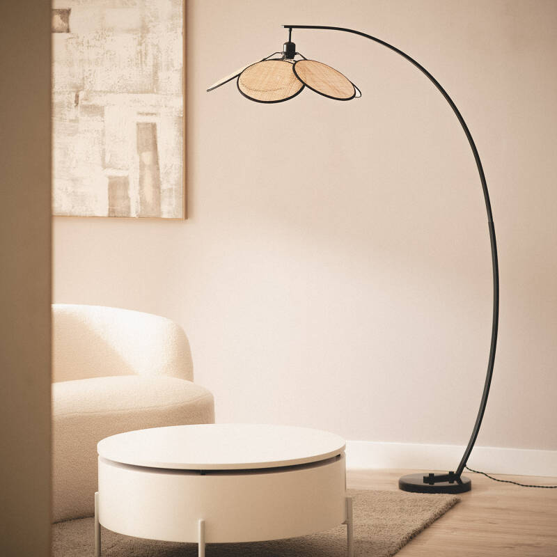 Candeeiro de Pé Rattan Arco Nirvana