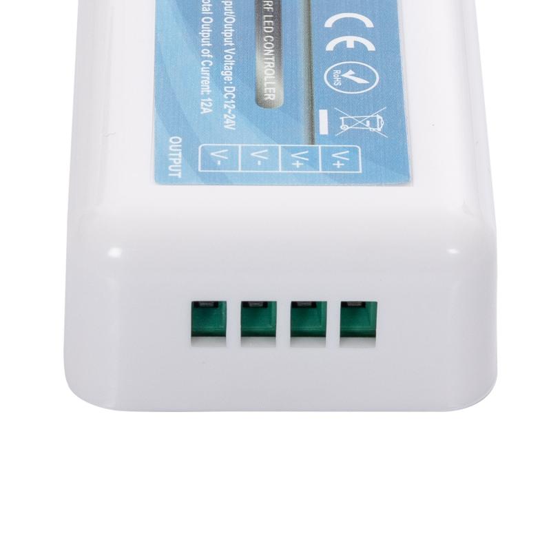 Controlador Regulador Monocor 12/24V DC com Comando RF 4 Zonas