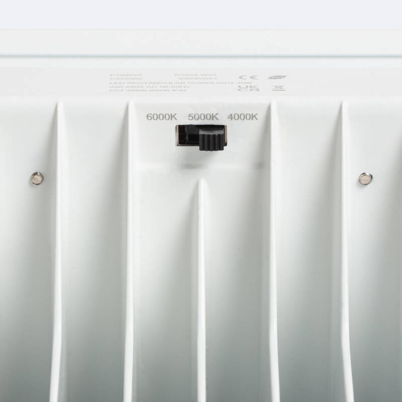 Foco Downlight Direccionável Retangular LED 40W 100 lm/W 2CCT Seleccionável