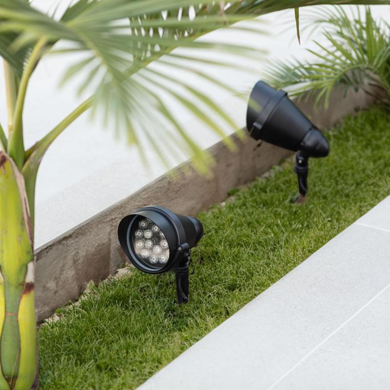 Foco LED com Espeto Giverny IP65 18W
