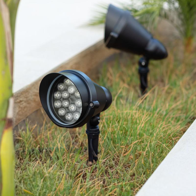 Foco LED com Espeto Giverny IP65 18W