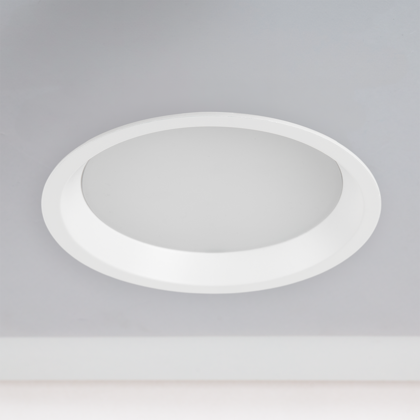 Downlight LED 20W 140Lm/W Driver LIFUD Flicker Free 6000ºK