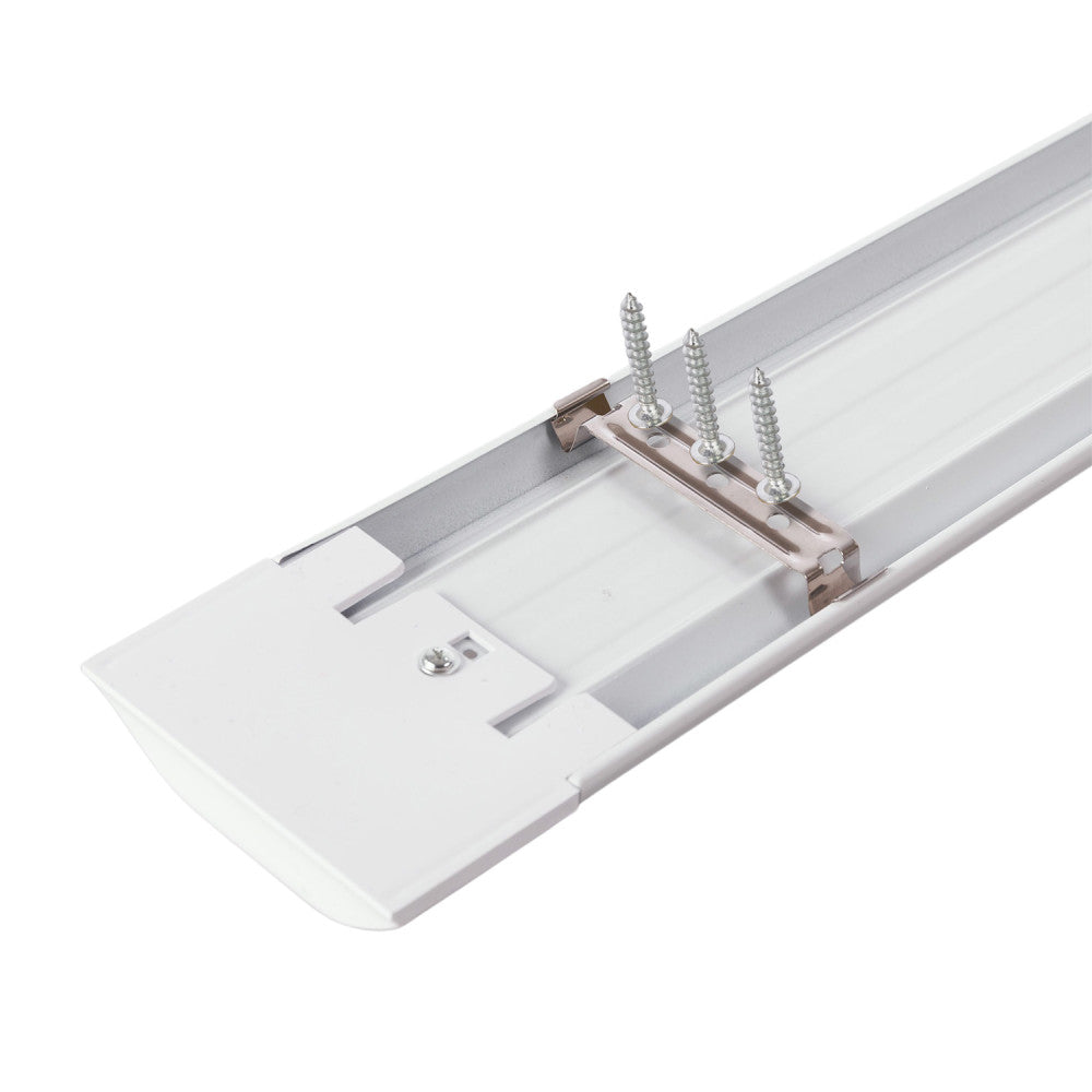 Luminária LED de Superfície Linear 50W 120Lm/W 6000Lm 6000ºK 150Cm 40.000H