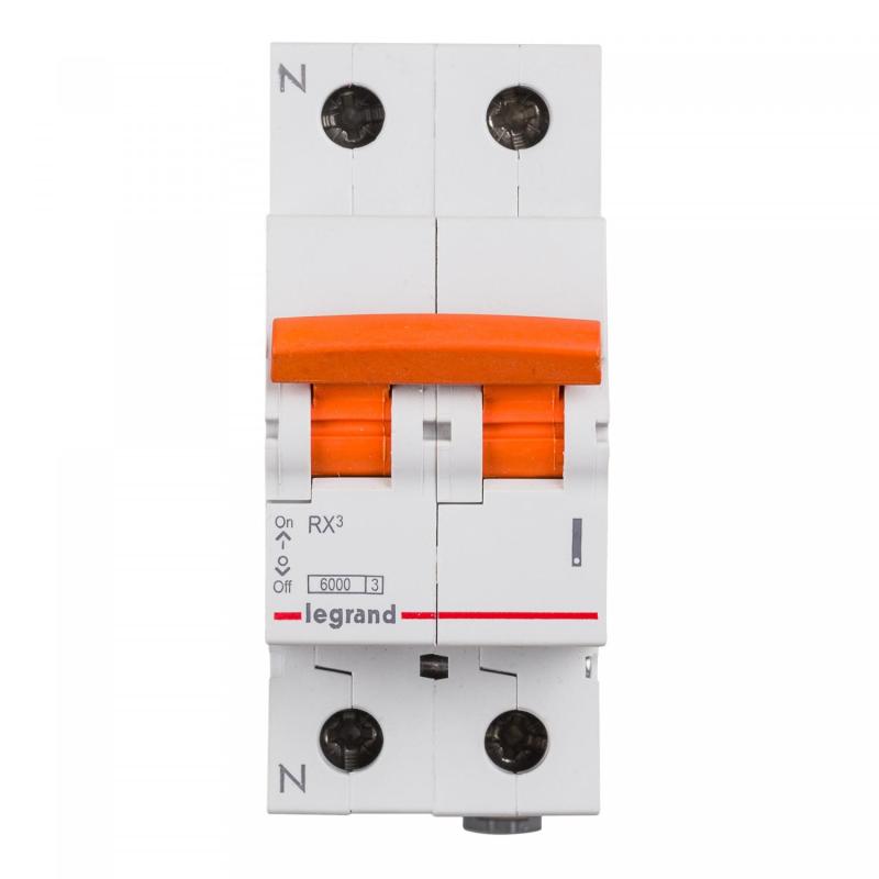 Interruptor Magentotérmico Residencial 1P+N 6kA 10-40 A Curva C LEGRAND RX³ 419925
