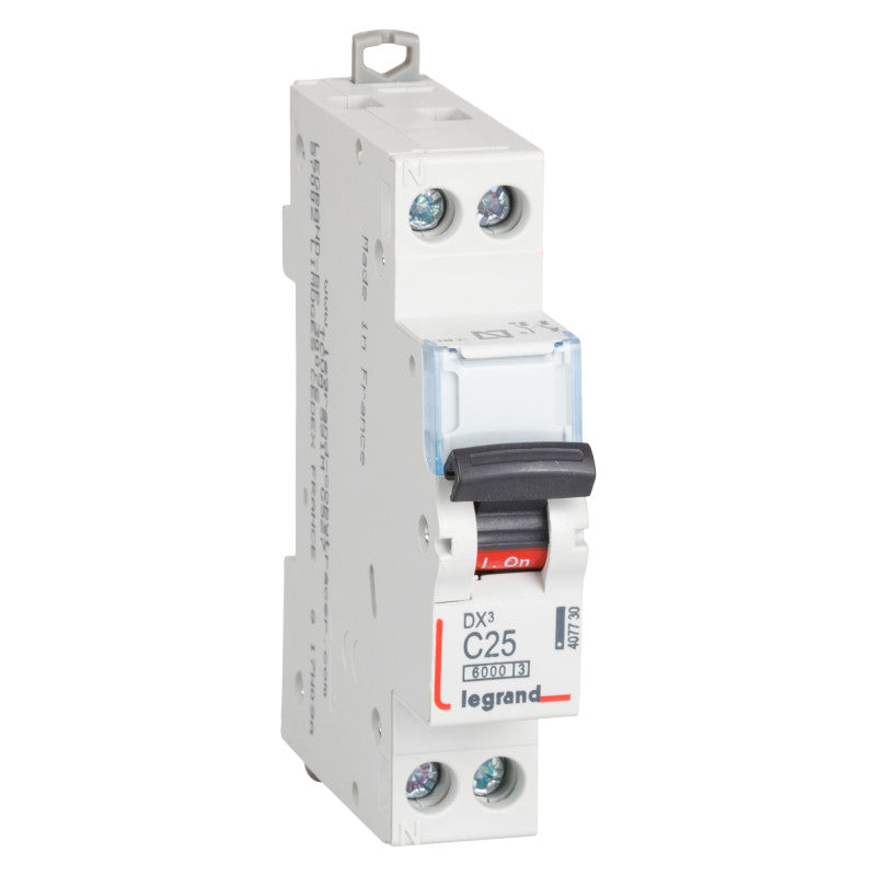 Interruptor Magnetotérmico Industrial 1P+N 10kA Curva C 10-32 A LEGRAND DX³ 407726