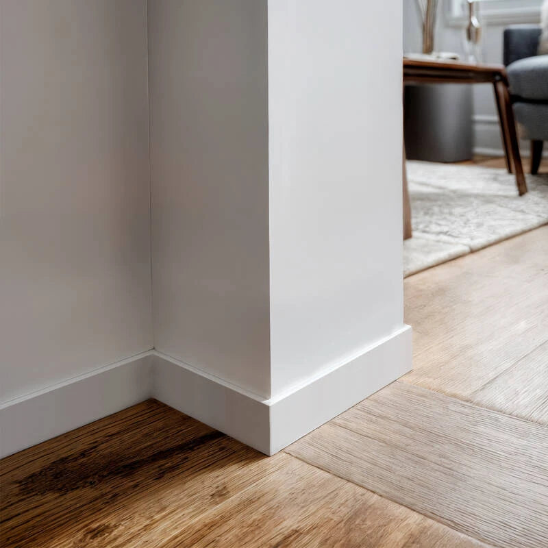 Moldura Rodapé Passa Cabos 2m Edge